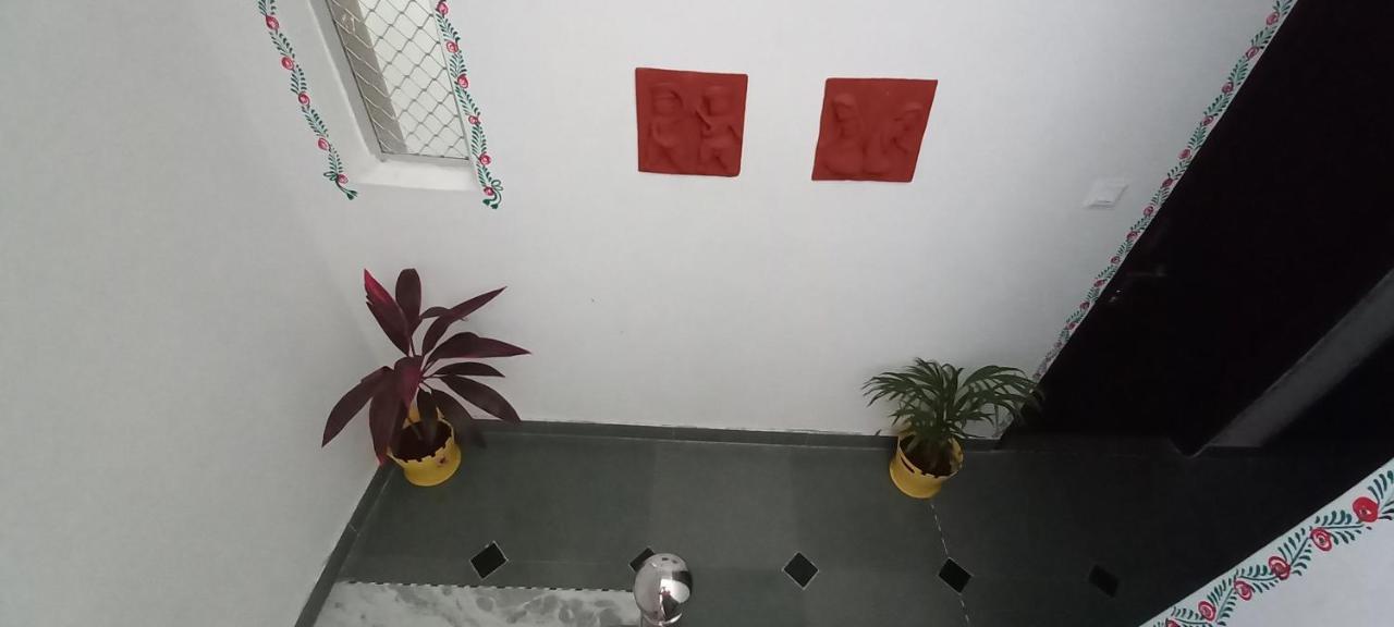 Hill Paradise Home Stay أُودايبور المظهر الخارجي الصورة